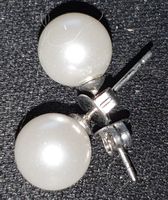 Ohrstecker aus weißen Glasperlen Rheinland-Pfalz - Lemberg Vorschau