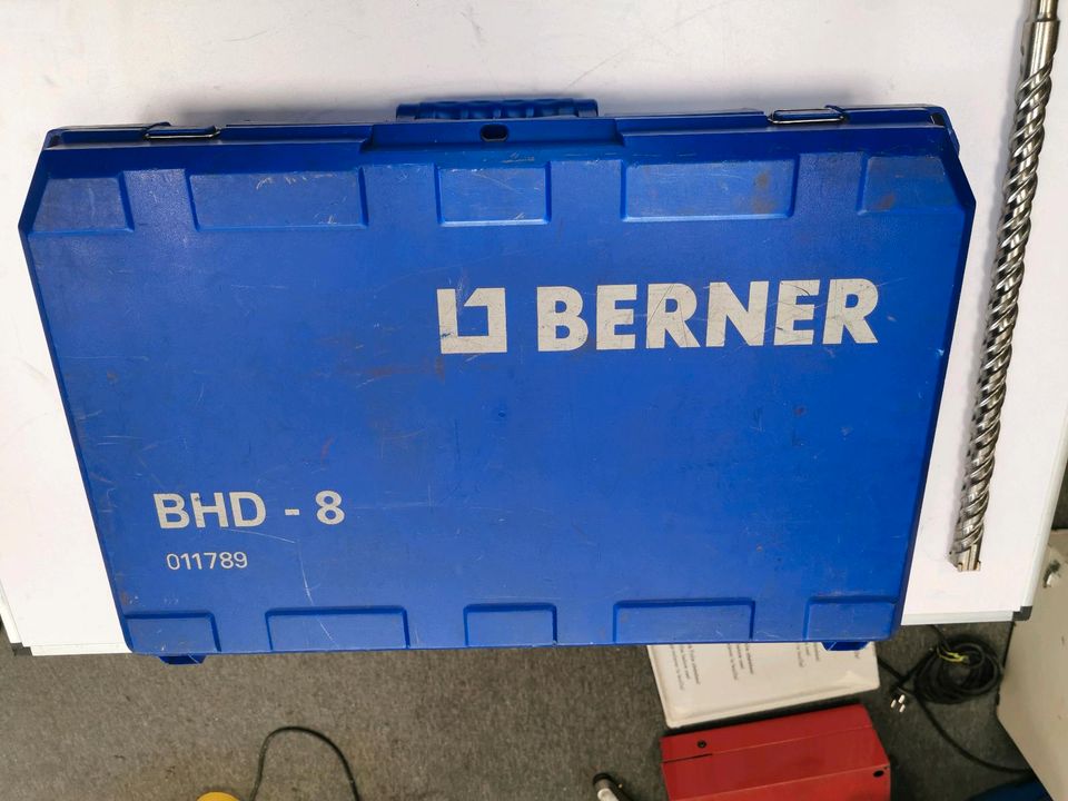 Berner Dewalt BHD 8 Kombihammer+3x Meissel+28mm Bohrer NEU+Koffer in Berlin