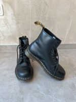 Wie Neu Dr.Martens Damen Schuhe Boots Schwarz Gr.39 Nordrhein-Westfalen - Menden Vorschau