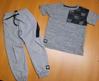 Jogginghose und Shirt Saarland - Schwalbach Vorschau