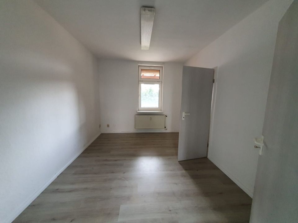 WE 59 - 2 Büroräume - 36 m² - Huystraße 35a, 38820 Halberstadt *solide und ruhig* in Halberstadt