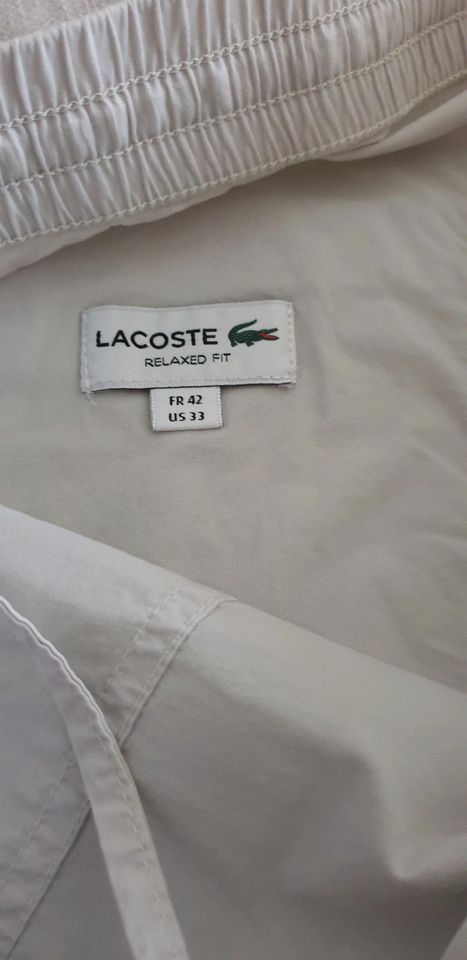 Herren-Lacoste-Sommerhose in Duisburg