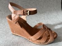 Luca Stefani Keilabsatz Sandalen in hellem Cognacbraun 37 Baden-Württemberg - Eningen Vorschau