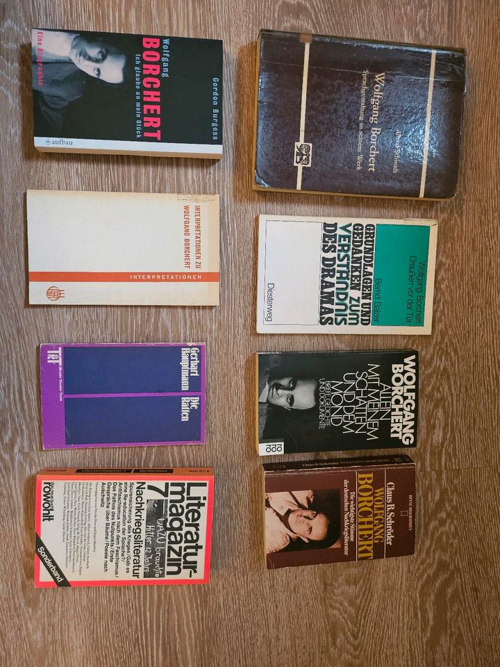 Literatur aus dem Germanistik/ Anglistik Studium in Köln