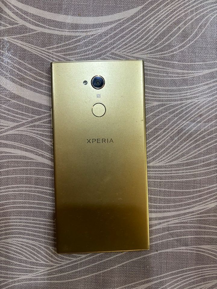 Sony xeria XA2 Ultra in Großkorbetha