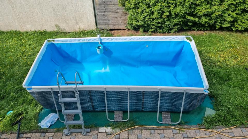 Bestway Power steel frame Pool neue Poolfolie mit Filterpumpe in Ottweiler