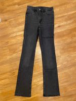 H&M Divided Jeans Grau Gr.34 Bootcut Nordrhein-Westfalen - Ratingen Vorschau