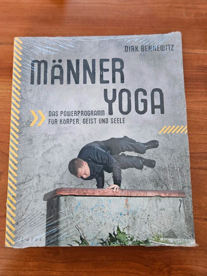 Männer Yoga von Dirk Bennewitz - Neu noch  eingeschweißt in Berlin