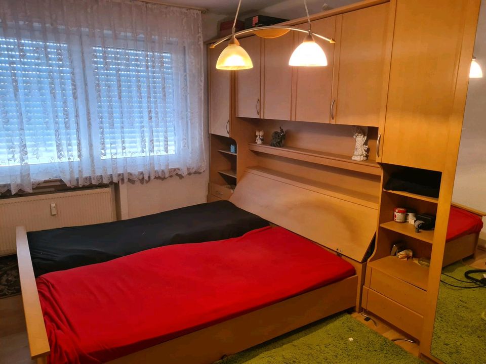 Schlafzimmer Garnitur in Bad Driburg