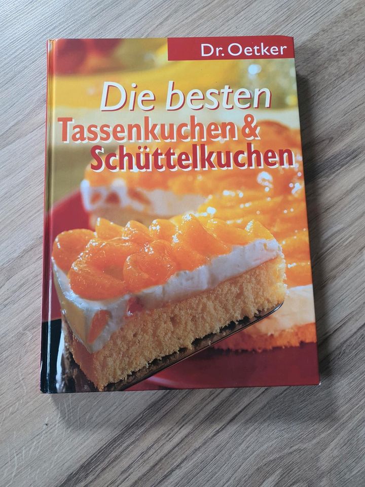 Dr. Oetker Tassen & Schüttelkuchen in Aßlar