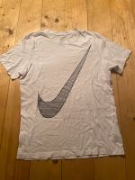 Herren Nike T-Shirt gr. M neuwertig Bayern - Schwabmünchen Vorschau