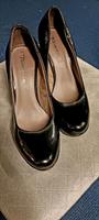 Tamaris Lack-Pumps – Gr. 40 – wie neu Nordrhein-Westfalen - Recke Vorschau