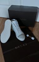 Gucci Sneaker Echtleder Neu Weiß Nieten It 37 eher 38/38,5 Karton Brandenburg - Blankenfelde-Mahlow Vorschau