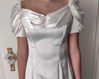 Hochzeitskleid * Brautkleid Satin Vintage Gr.36/38 Schleswig-Holstein - Glinde Vorschau