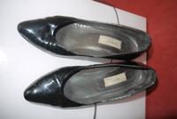 Gabor Ledersohle Pumps mit Pfennigabsatz Lackdeder Gr 7 (40) Schwentinental - Klausdorf Vorschau