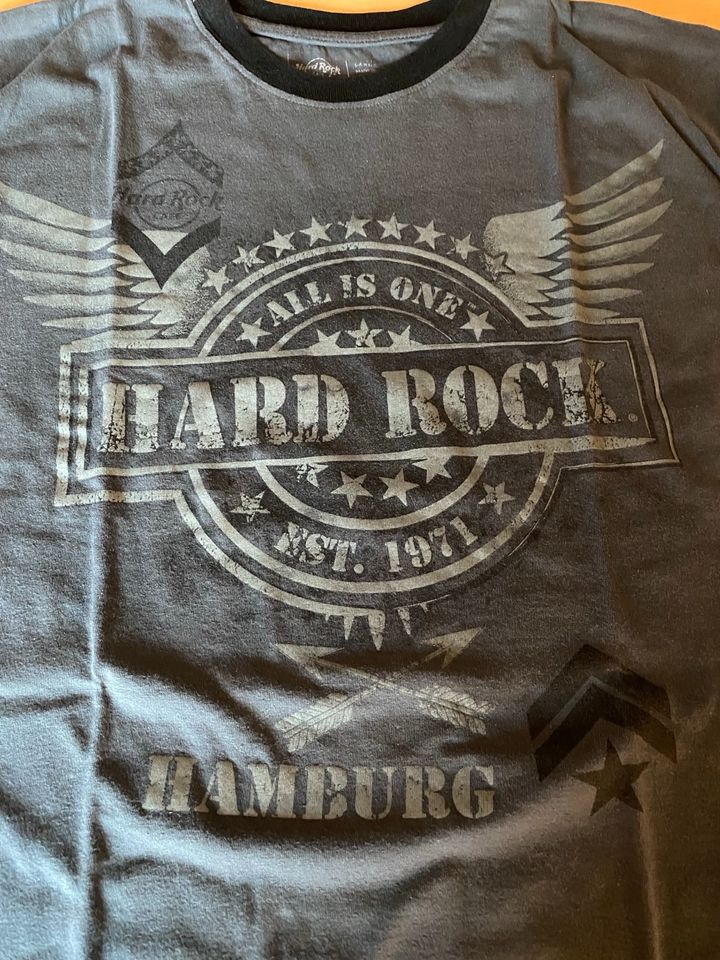 2 T-Shirts Hard Rock Cafe Hamburg + Amsterdam in Mühlheim am Main