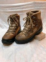 Wanderschuhe Lowa Nordrhein-Westfalen - Hürtgenwald Vorschau