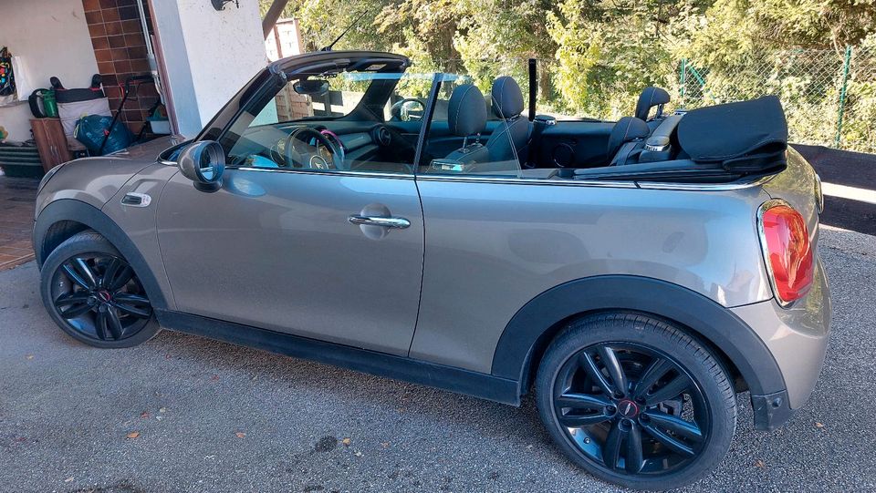 Mini Cooper Cabrio in Grassau