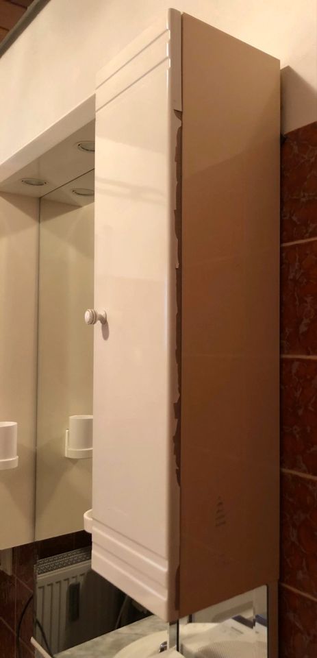 Badezimmerschrank Kombination weiß Spiegel Waschbecken in Nürnberg (Mittelfr)
