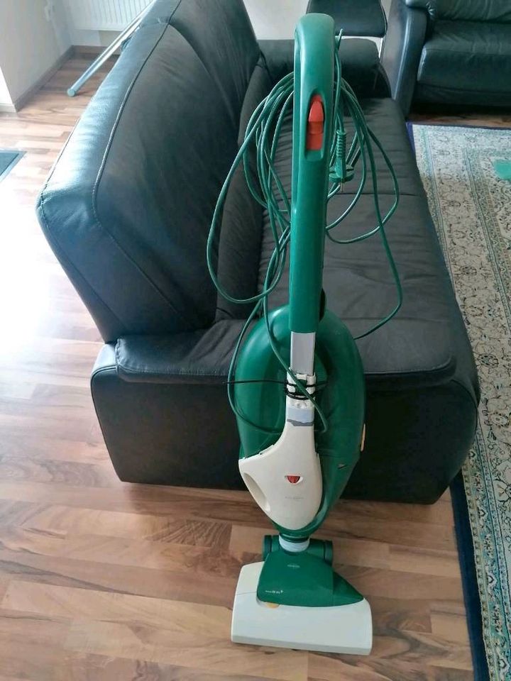 Vorwerk Kobold 135 Staubsauger incl  - Elekrobürste 351 in Bibertal