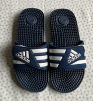 Adidas-Schlappen neuwertig ( 1x kurz getragen) Nordrhein-Westfalen - Kamen Vorschau