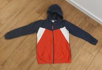 Vertbaudet Jungen Sweat Jacke Pulli Hoodie Gr 152 rot blau Skater Niedersachsen - Walsrode Vorschau