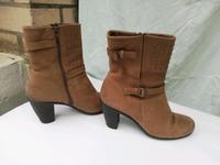 Stiefel mit Nietenapplikation von ecco Beuel - Oberkassel Vorschau