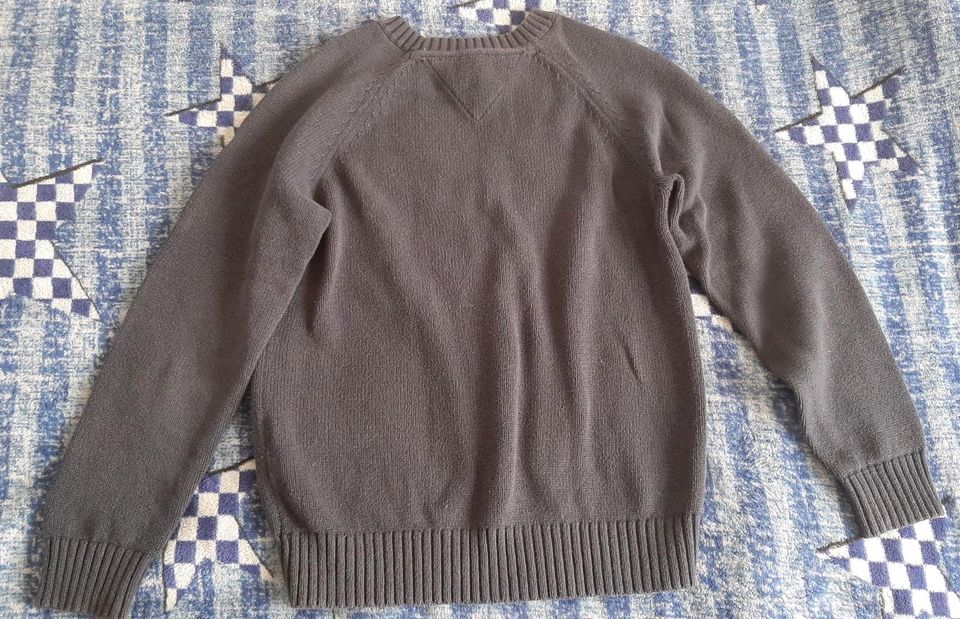 Pullover Tommy Hilfiger, M (8-10) in Beelitz