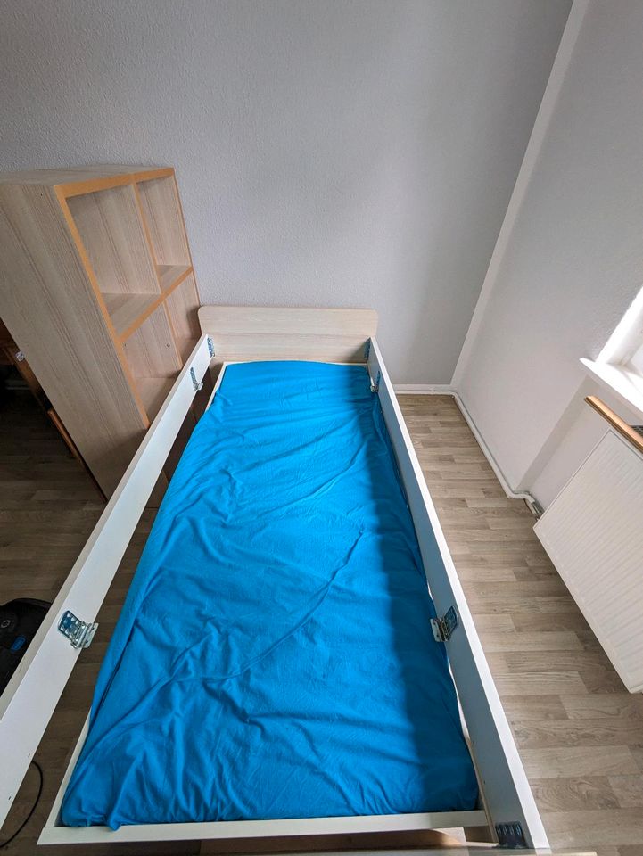 107x207 Jugendbett mit ausziehbarem bei bett inklusive Matratzen in Berlin