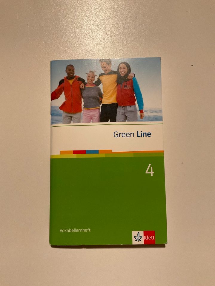 Greenline Das Trainingsbuch 3, 4, 5, und Vokabellernheft 4 in Kröppelshagen-Fahrendorf