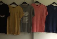 Herren Jungen Bekleidungspaket T-Shirts Set 30€ Berlin - Köpenick Vorschau