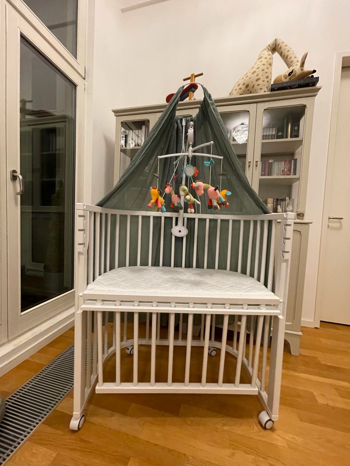 Wie neu Beistellbett Babybay Boxspring Comfort Plus + Zubehör in Berlin