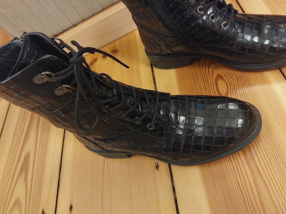 Geox respira Boots Kroko Leder Lack schwarz Gr. 38 w neu in Berlin