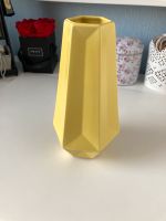 Ikea gelbe eckige Blumenvase Nordrhein-Westfalen - Marl Vorschau