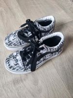 Vans old skool Skater weiss/schwarz 29 neu ovp Nordrhein-Westfalen - Hamminkeln Vorschau