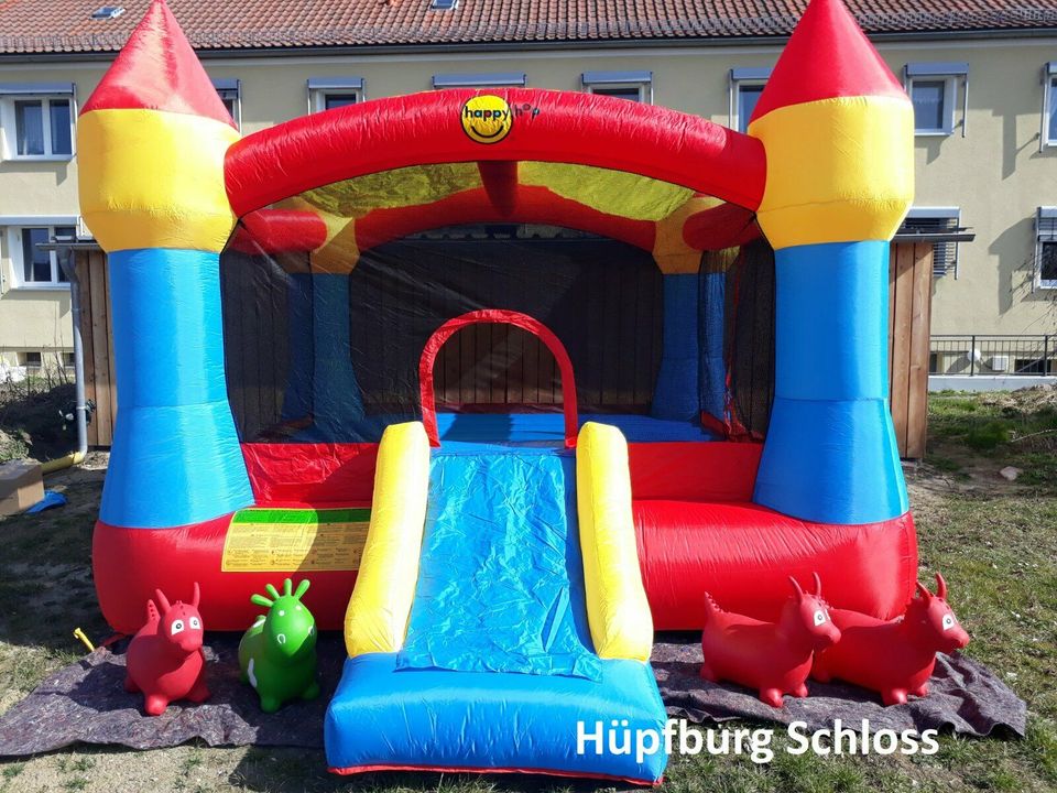 Hüpfburg HappyHop Super Schloss 20m² mit Rutsche mieten in Groß Kreutz