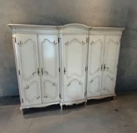 Vintage Franz. Shabby Chic Kleiderschrank 250x202x57cm Düsseldorf - Golzheim Vorschau