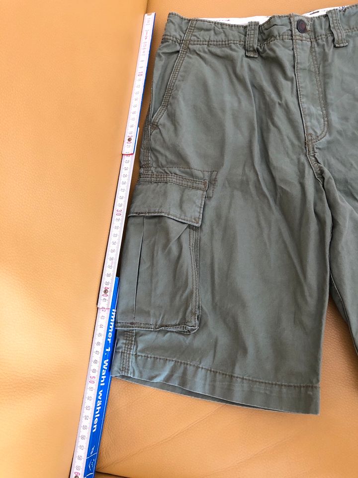 Cargohose Shorts 158 Jungen in Kassel