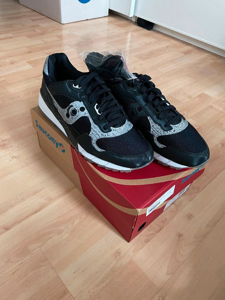 Saucony x Bait Shadow 5500 Cruel World 6 EU44 US10 UK9 in Langenfeld