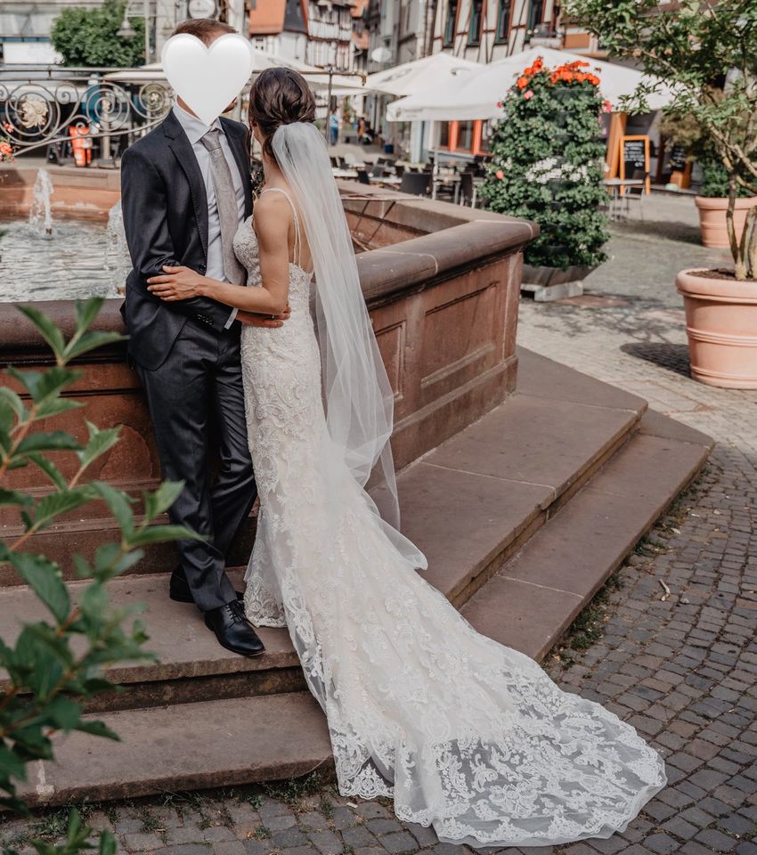 Wunderschönes Brautkleid in Gladenbach