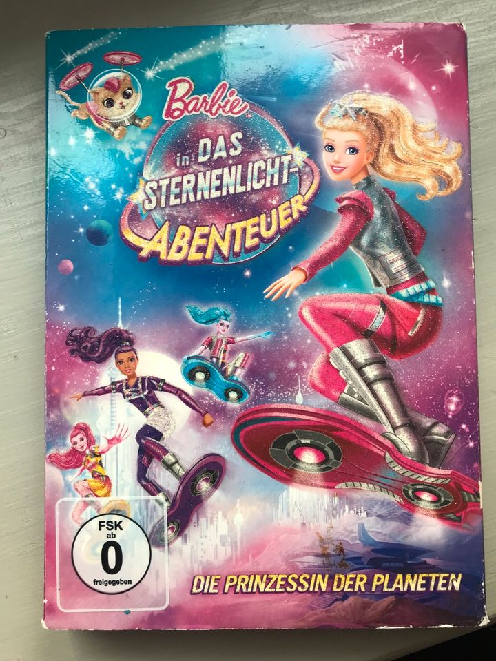 Diverse Barbie DVDs je 3€ in Quedlinburg