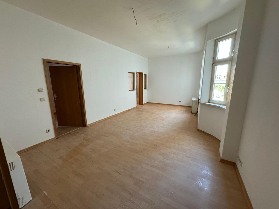 Wunderschöne 3 Zimmer Wohnung mit Stellplatz in Innenstadtlage in Mühlhausen