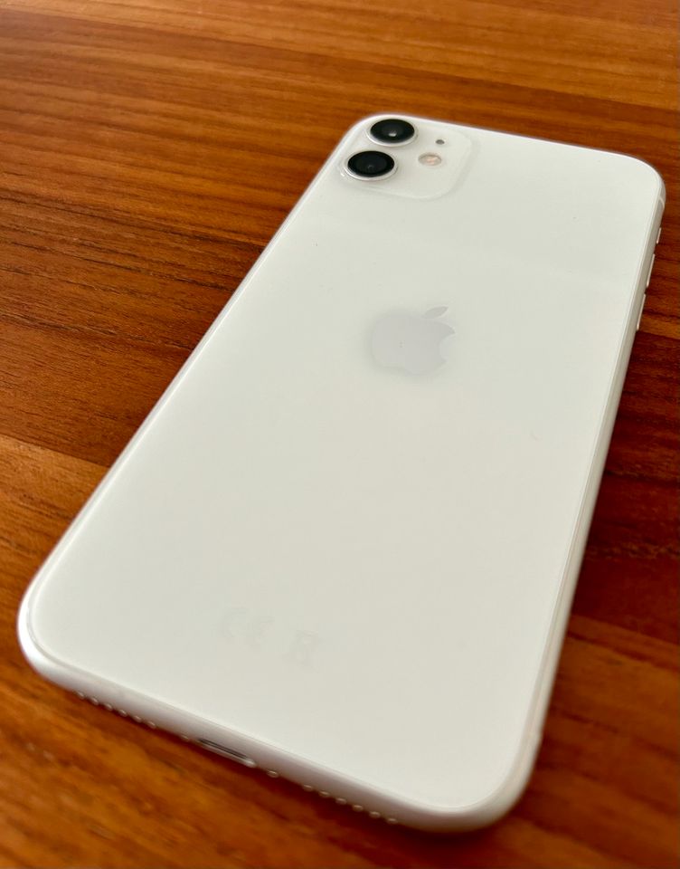 iPhone 11, Akkukapazität 86%, 64GB, sehr gut erhalten in Hannover