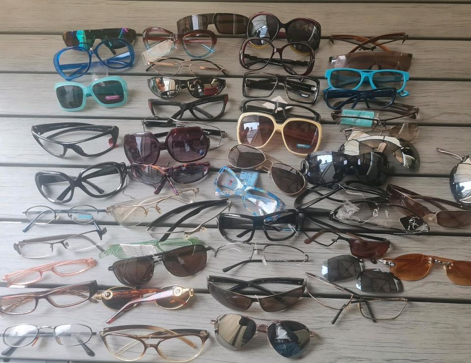 50 x Vintage Lesebrille Brillengestell Sonnenbrille 2 Wahl K in Solingen