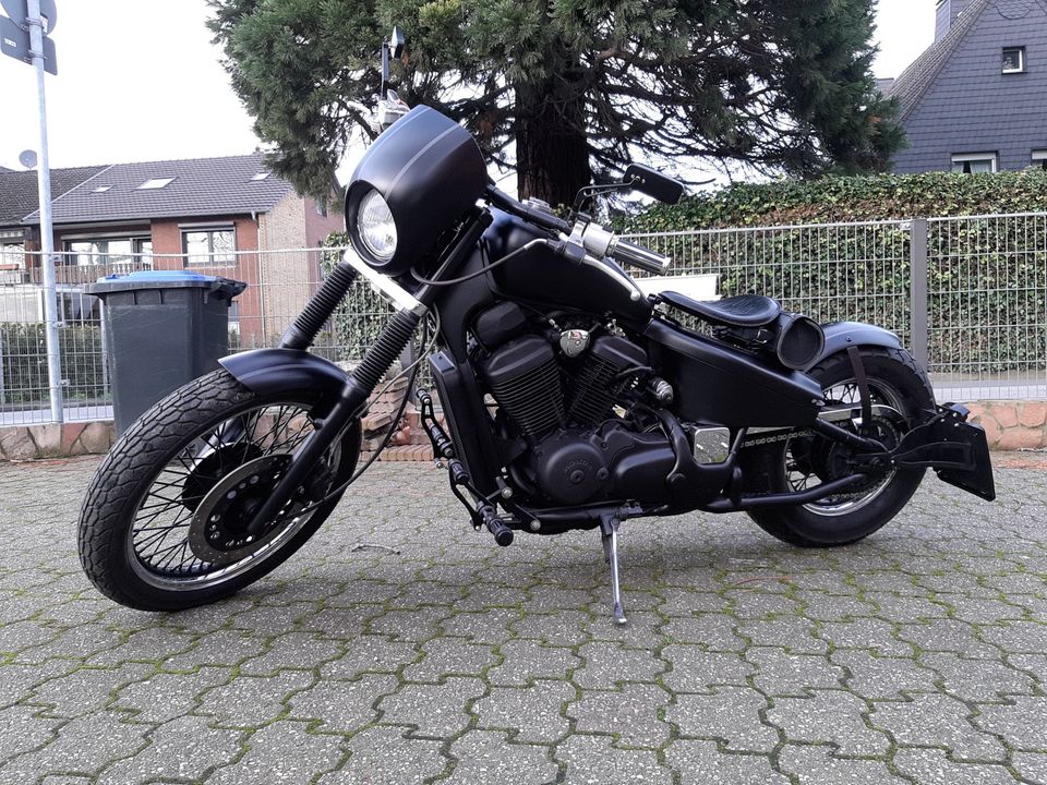 Honda Vt600 Custom Umbau Black Sheep in Duisburg