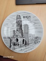 Porzellan Motivteller Dekoteller Berlin Kaiser Wilhelm Gedächtnis Nordrhein-Westfalen - Holzwickede Vorschau