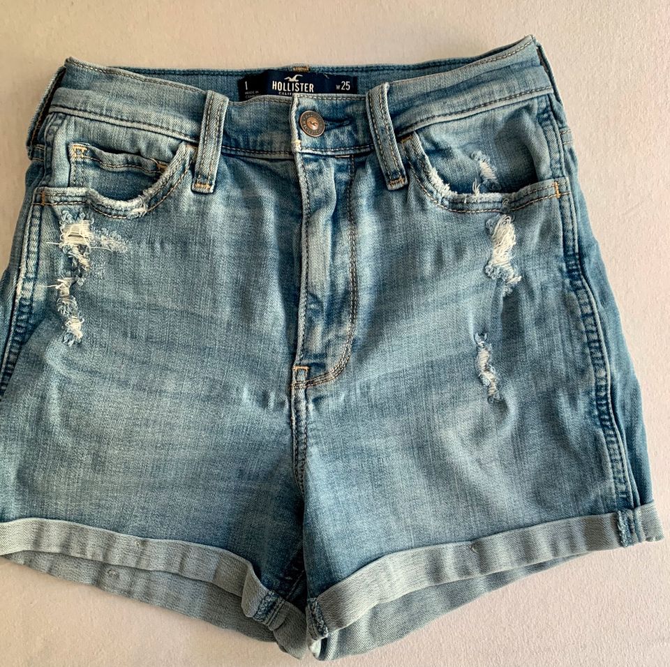 Shorts mit hoher Taille in Stuttgart