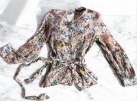 Zara Bluse mit Blumenmuster und integriertem Bindeband Größe XS Baden-Württemberg - Göppingen Vorschau
