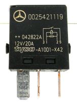 Original Mercedes Relais Nr. 0025421119 / Tyco-A1001-X42 -12V/20A Hessen - Biebesheim Vorschau