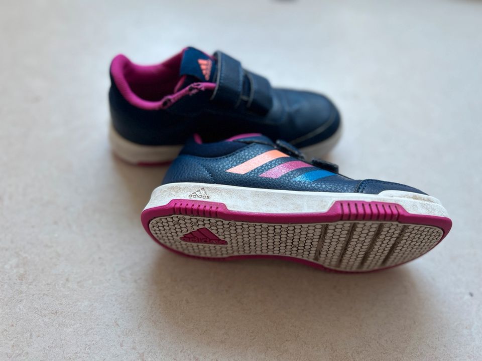 ADIDAS Sneaker, Halbschuhe, Gr. 31 in München